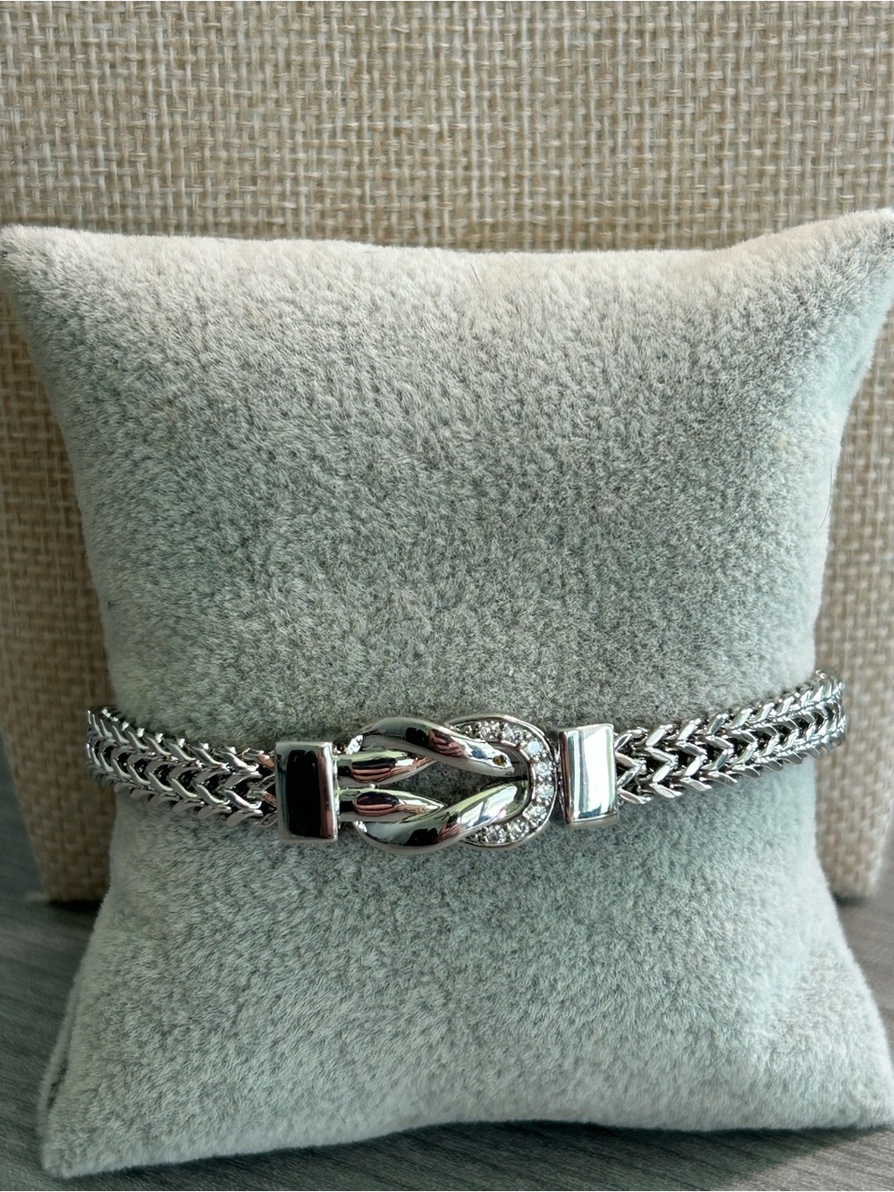 ✨ NWOT 18K White Gold Filled Love Knot Bracelet | AAA CZ | Magnetic Clasp | 7.5”